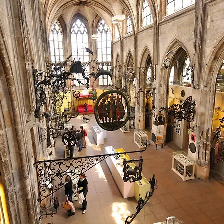 Au Calme Renove Pres Gare Et Centre Apartment *